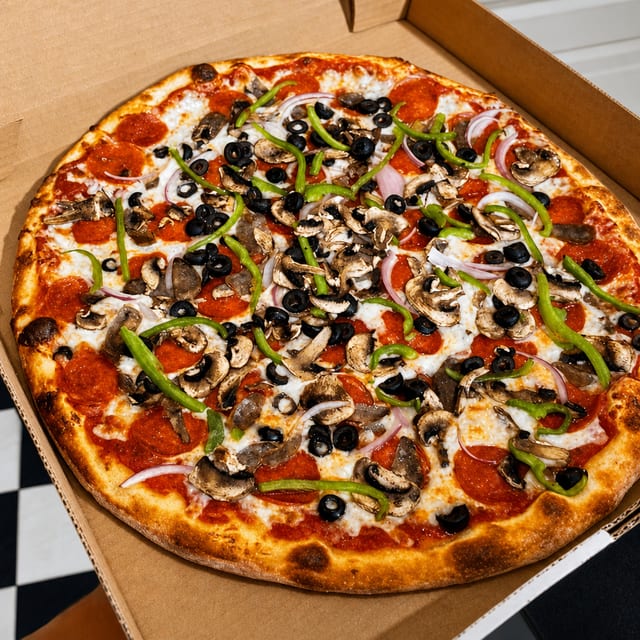 The Capital Pizza (14'' Medium).